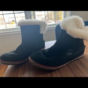 Sorel black booties